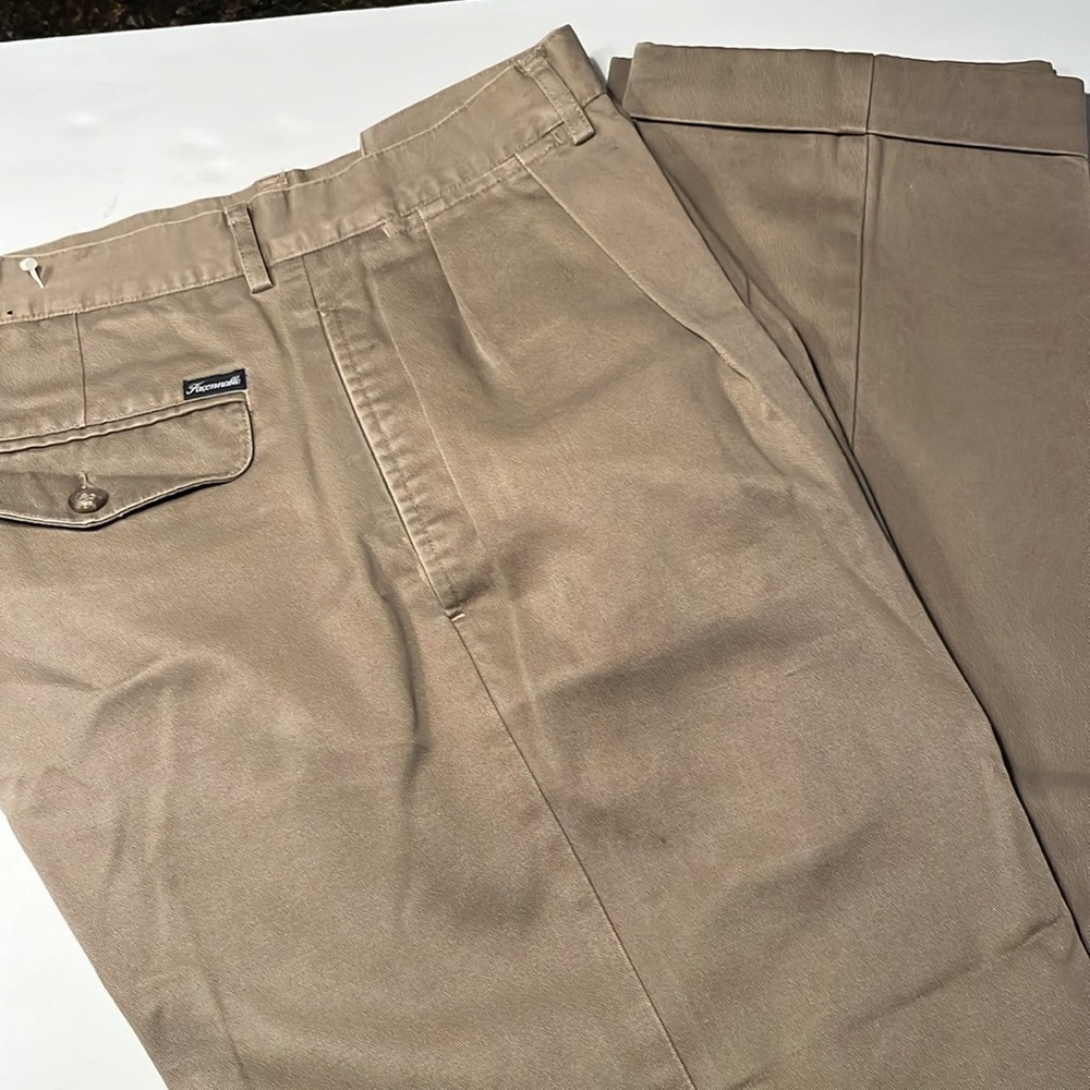 Facconable Pleated Front, Cuffed, Cotton Pants 33… - image 1